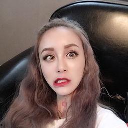 明星网红同款发圈,明星效应下的时尚风向标