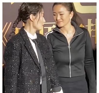 明星网红舞台同框图片,璀璨星光闪耀舞台瞬间