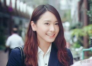 明星网红何婧简介图片,网红明星的多面魅力解析