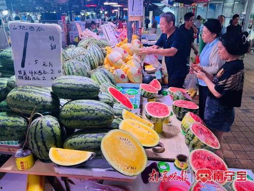 南宁今日吃瓜,街头巷尾的“吃瓜”盛况揭秘