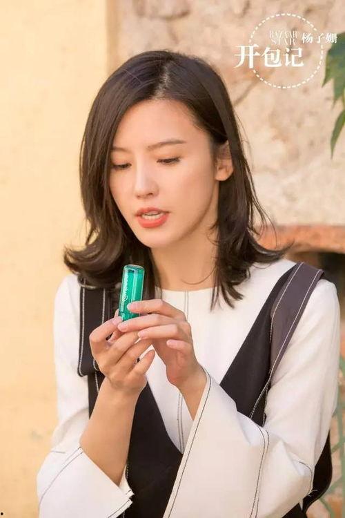 明星网红翻包是谁,潮流趋势与个人魅力