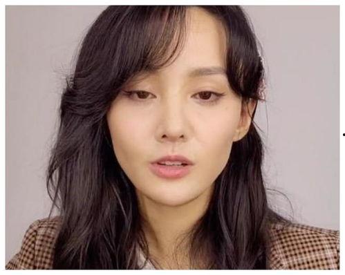 90后女明星网红视频,视频中的时尚魅力与生活态度