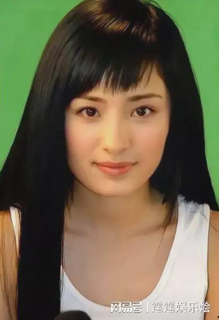 韩国清纯女明星网红照片,网红照片中的清新魅力