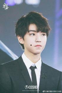 男生小明星网红是谁,男生小明星网红背后的故事