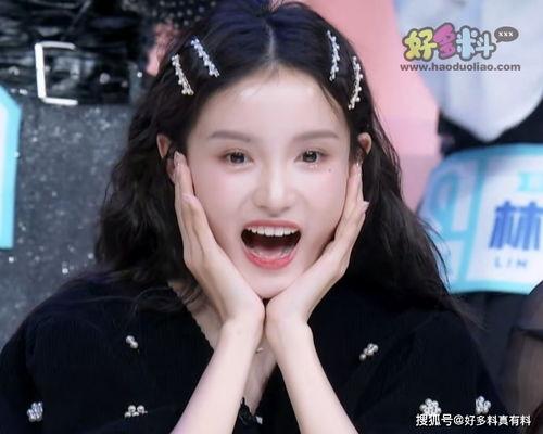 重庆小明星网红是谁,揭秘网络红人的崛起之路