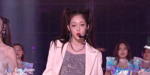 河南暴雨明星网红蹭流量,明星网红蹭流量，热议背后的人性考验