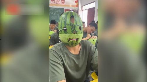 四川今日吃瓜新闻视频最新,揭秘火锅店惊人内幕，网友热议不已！