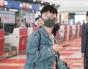 明星网红保安是谁呀图片,明星网红保安的真实身份！