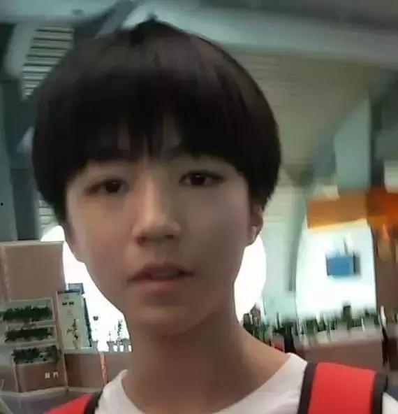 男明星网红素颜照,揭秘男网红的真实颜值