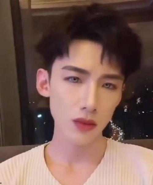 原来他是小明星网红,他的蜕变之路